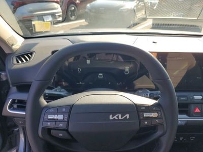 2025 Kia K4 — detail view