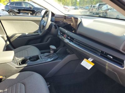 2025 Kia K4 — photo 29 view