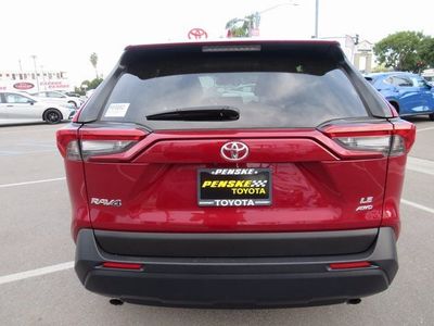 2024 Toyota RAV4 - Photo 9