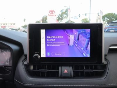 2024 Toyota RAV4 - Photo 27