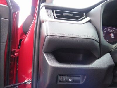 2024 Toyota RAV4 - Photo 31