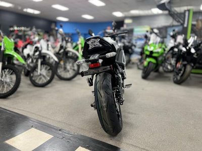 2026 Kawasaki Ninja 650 - Photo 6