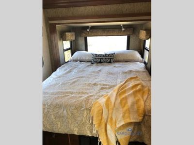 2018 Forest River Forester Ford — photo 11 view