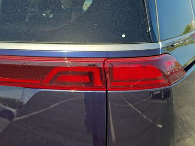 2024 Kia Carnival — photo 8 view