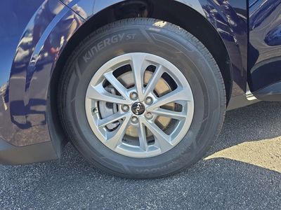 2024 Kia Carnival — photo 28 view
