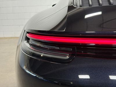 2024 Porsche 911 — photo 11 view
