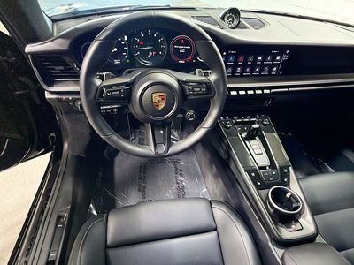 2024 Porsche 911 — photo 16 view