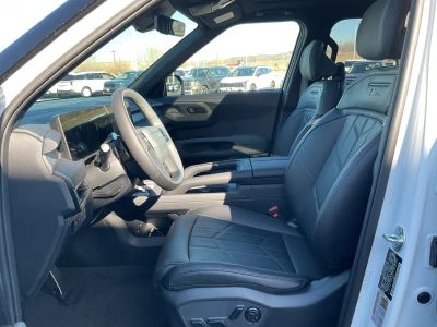 2027 Kia Telluride Hybrid - Photo 9