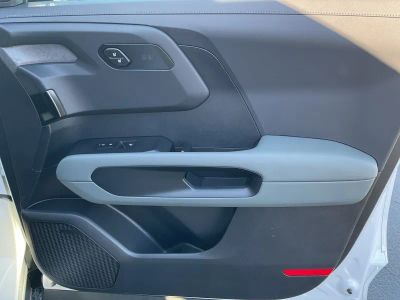 2027 Kia Telluride Hybrid - Photo 21