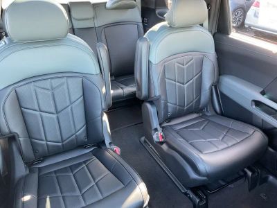 2027 Kia Telluride Hybrid - Photo 14