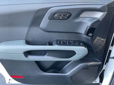 2027 Kia Telluride Hybrid - Photo 20