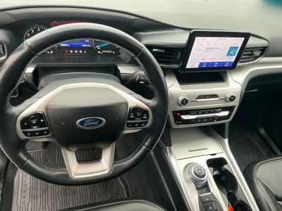 2022 Ford Explorer — photo 14 view