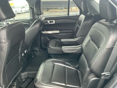 2022 Ford Explorer — photo 16 view