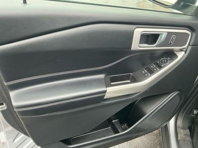 2022 Ford Explorer — photo 15 view