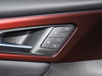 2025 Chevrolet Traverse - Photo 12