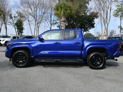2025 Toyota Tacoma - Photo 4
