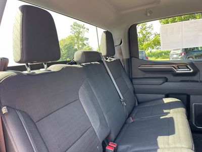 2024 Chevrolet Silverado 1500 — photo 8 view