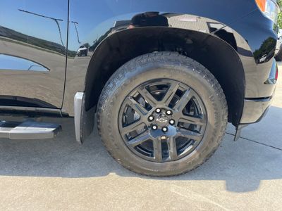 2024 Chevrolet Silverado 1500 — photo 15 view