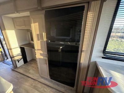 2024 Keystone RV Outback Ultra Lite — photo 28 view