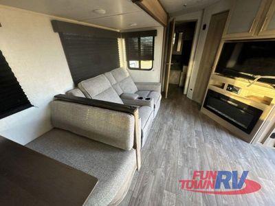 2024 Keystone RV Outback Ultra Lite — photo 8 view