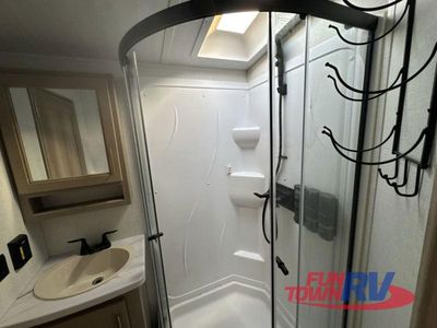 2024 Keystone RV Outback Ultra Lite — photo 43 view