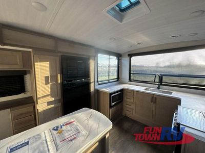 2024 Keystone RV Outback Ultra Lite — detail view