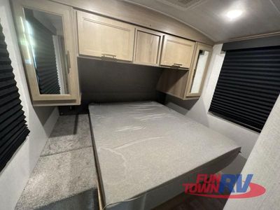 2024 Keystone RV Outback Ultra Lite — photo 45 view