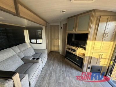 2024 Keystone RV Outback Ultra Lite — photo 32 view