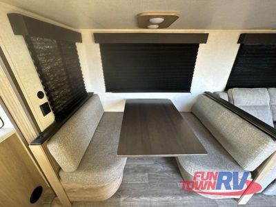 2024 Keystone RV Outback Ultra Lite — photo 31 view