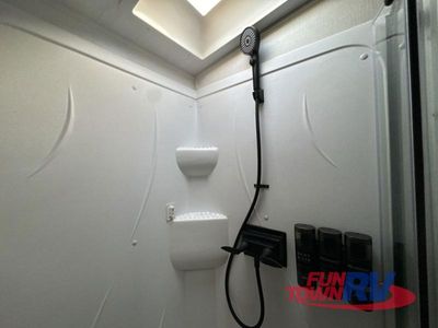 2024 Keystone RV Outback Ultra Lite — photo 44 view