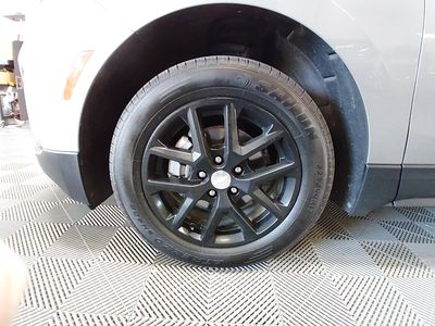 2024 Chevrolet Equinox — photo 10 view