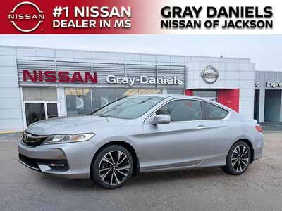 2017 Honda Accord — photo 8 view