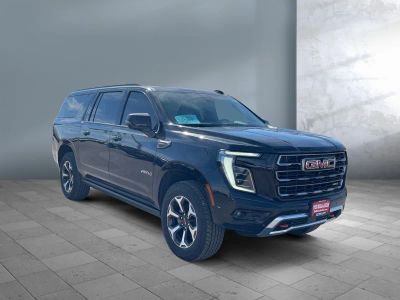 2025 GMC Yukon XL - Photo 8