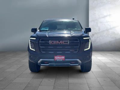 2025 GMC Yukon XL - Photo 2