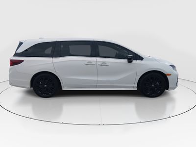 2025 Honda Odyssey — photo 8 view