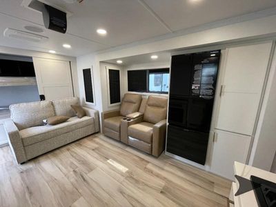 2026 Brinkley Model I - Photo 8