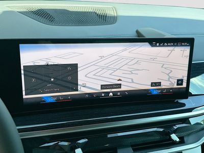 2026 BMW X5 — photo 11 view