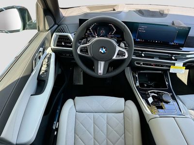 2026 BMW X5 — photo 17 view