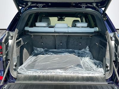 2026 BMW X5 — photo 21 view