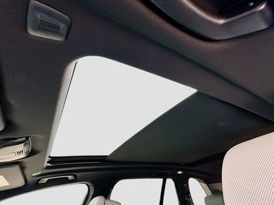 2026 BMW X5 — photo 15 view