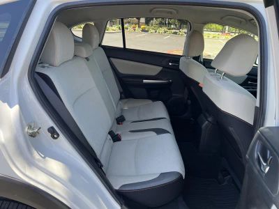 2016 Subaru Crosstrek — photo 12 view