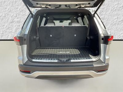 2026 Lexus TX — photo 12 view