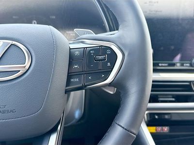 2026 Lexus TX — photo 41 view