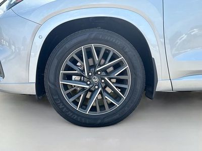 2026 Lexus TX — photo 44 view