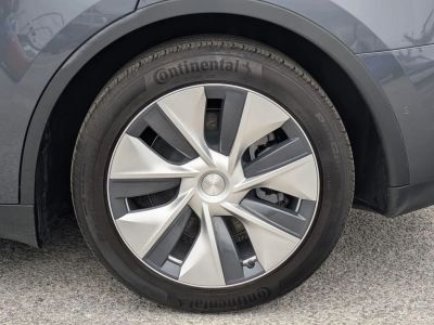 2021 Tesla Model Y — photo 9 view