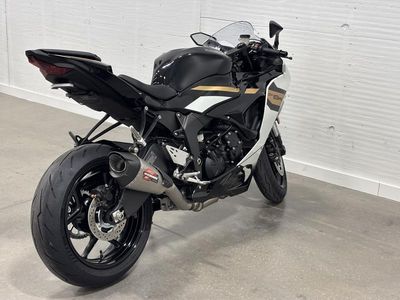 2026 Kawasaki Ninja ZX-6R — engine compartment view