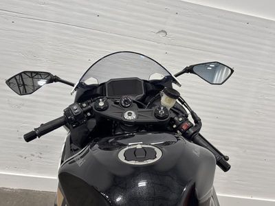 2026 Kawasaki Ninja ZX-6R — photo 15 view