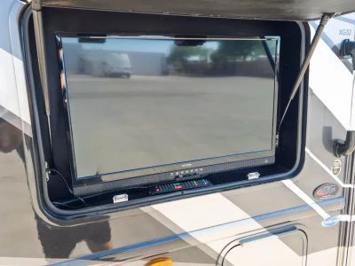 2022 Thor Motor Coach MAGNITUDE — photo 23 view