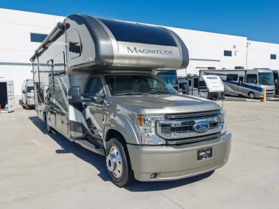 2022 Thor Motor Coach MAGNITUDE — front three-quarter view