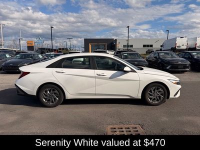 2024 Hyundai Elantra SEL - Photo 4